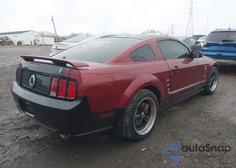 2007 Ford Mustang Gt Deluxe/Gt Premium из США, поврежденный, VIN 1ZVFT82H775292081